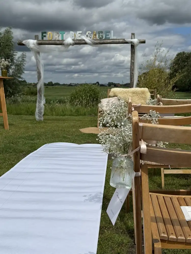 Setting van de bruiloft van Bob en Linda