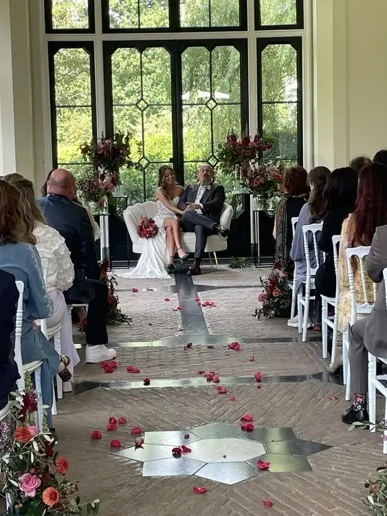 Een zorgeloze ceremonie dankzij Sas als weddingplanner