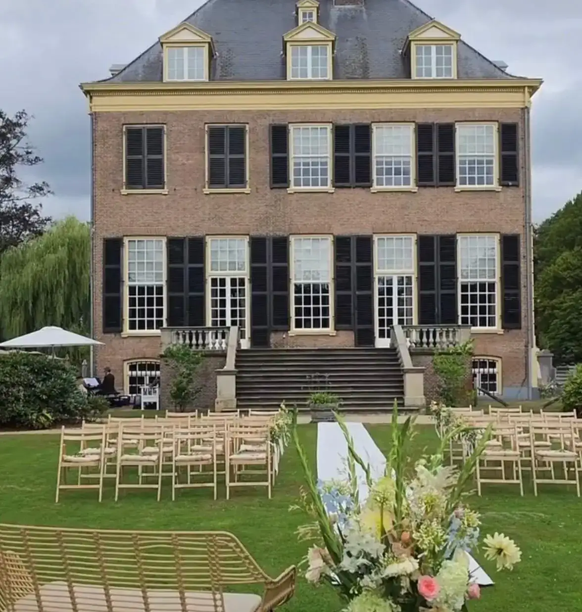Een zorgeloze ceremonie dankzij Sas als weddingplanner